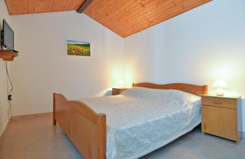Apartments Deni 518