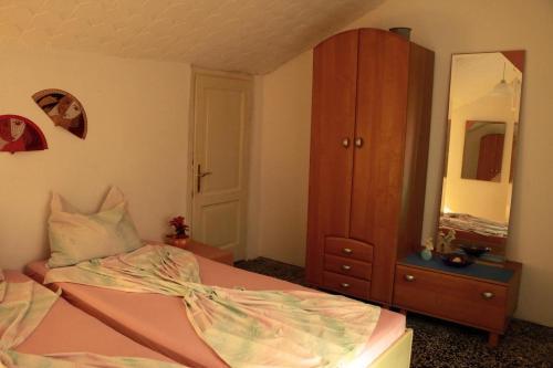 Apartments With Wifi Pula - 12944