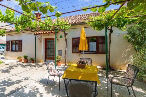 Holiday Home Orieta