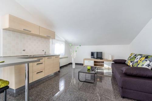 Apartments Ori
