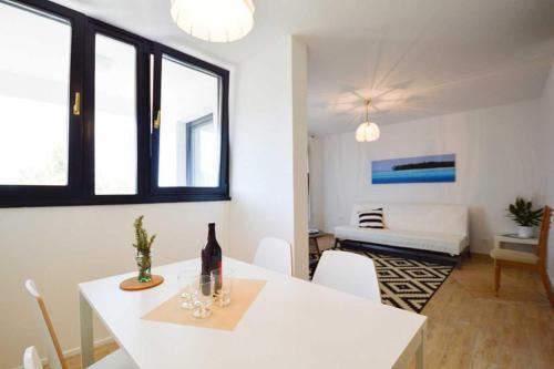 Apartments With Wifi Pula - 13036