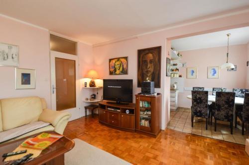 Apartment In Pula/istrien 27321