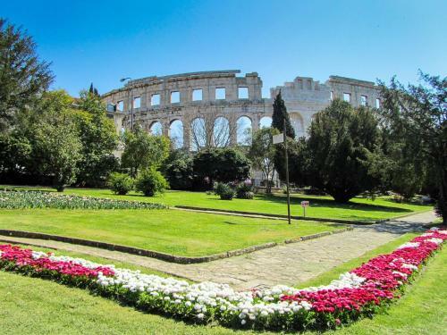 Apartment In Pula/istrien 27321
