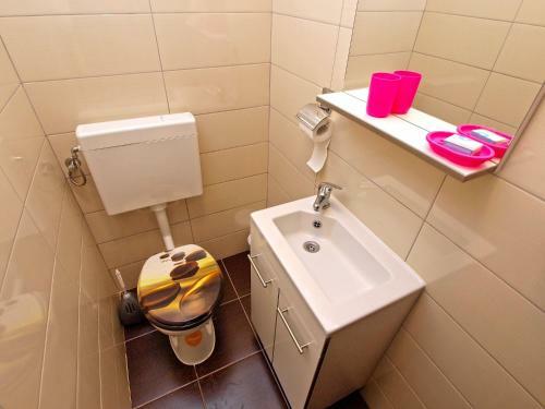 Apartment Gortanova 942