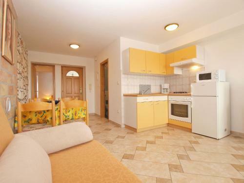 Apartments Kristina 1531