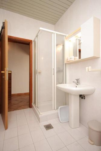 Apartment Premantura 2299a