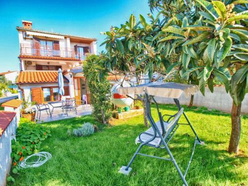 Apartments Nives 748