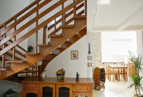 Center Stylish Apartment