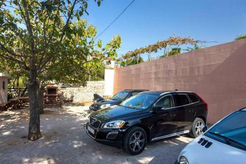 Apartments With A Parking Space Punat (krk) - 5375
