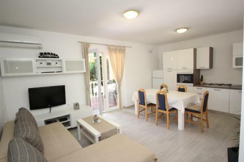 Apartments Devcic
