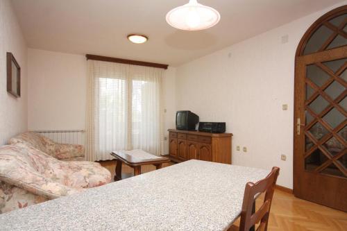 Apartment Punat 5375b
