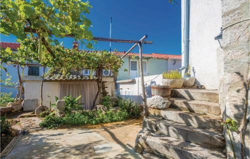 One-bedroom Holiday Home In Punat