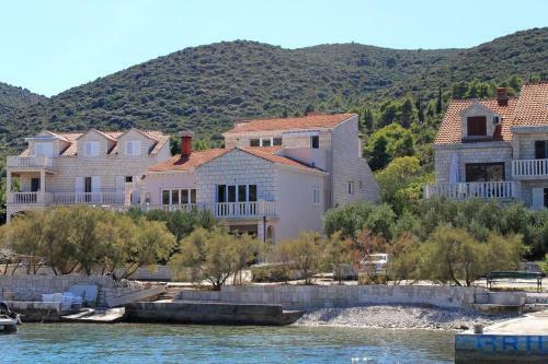 Apartments By The Sea Kneza (korcula) - 9171