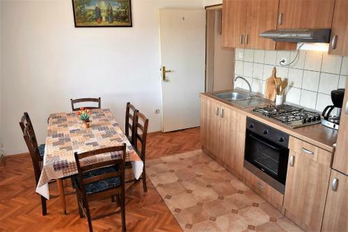 Hostal Eufemija Rab Accommodation