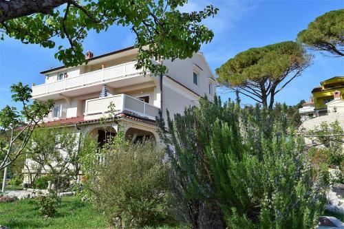 Hostal Eufemija Rab Accommodation