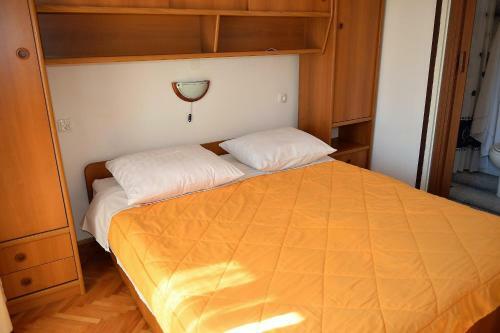 Hostal Eufemija Rab Accommodation