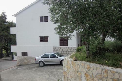 Apartment Mundanije 5072b