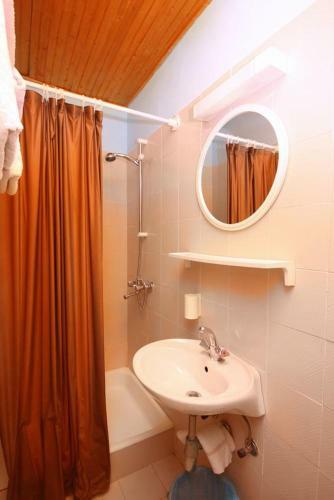 Apartment Mundanije 5072c