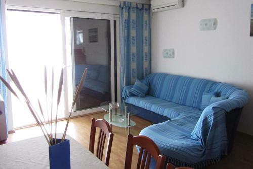 Apartment Banjol 11082a