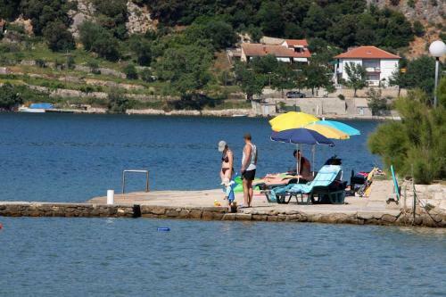 Hostal Double Room Supetarska Draga - Donja 5013b
