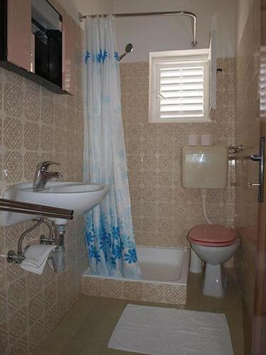 Apartment Lopar 16389a