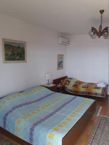 Apartments With A Parking Space Banjol (rab) - 16334