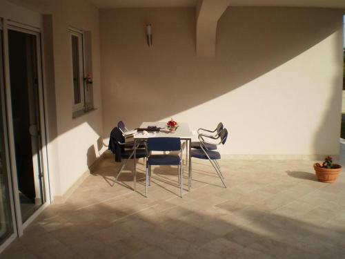 Apartment Banjol 12838a