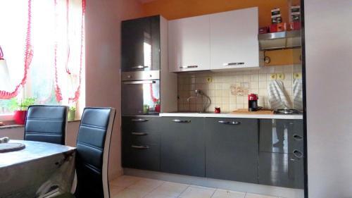 Apartments With A Parking Space Barbat (rab) - 4988