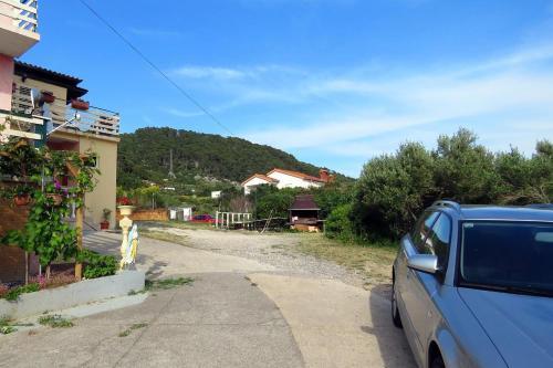 Apartments With A Parking Space Barbat (rab) - 4988