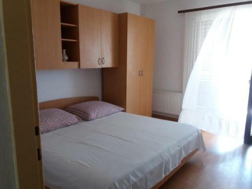 Apartment Banjol 14138a