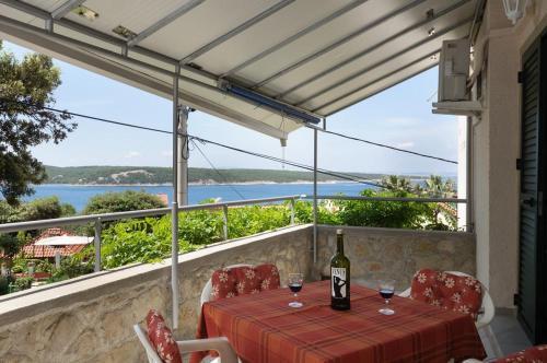 Apartments With A Parking Space Supetarska Draga - Gonar (rab) - 4987