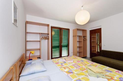 Apartments With A Parking Space Supetarska Draga - Gonar (rab) - 4987