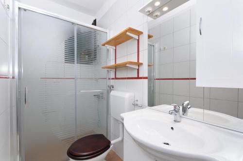 Apartments With A Parking Space Supetarska Draga - Gonar (rab) - 4987