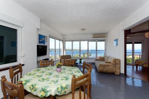 Apartments With A Parking Space Supetarska Draga - Gonar (rab) - 4987