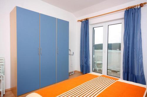 Apartments With A Parking Space Kampor (rab) - 5018