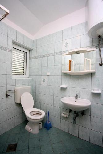 Apartments With A Parking Space Kampor (rab) - 5018
