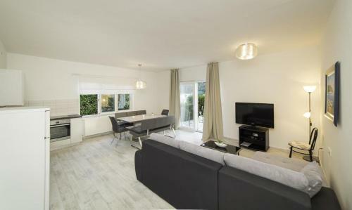 Apartment Kampor 15310a