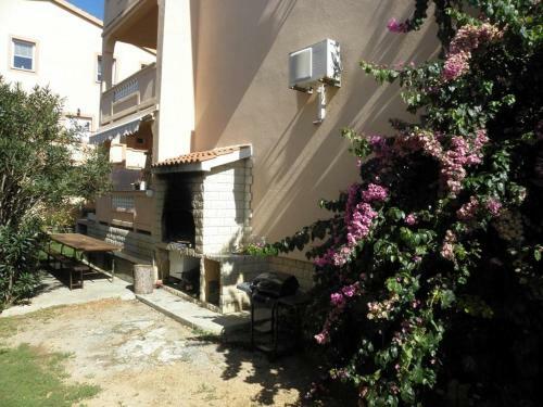 Apartments With A Parking Space Barbat (rab) - 14390