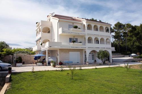 Apartment Banjol 5022e