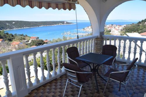 Apartments With A Parking Space Kampor (rab) - 14998