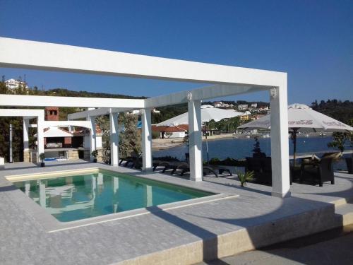 Apartment Kampor 12773a