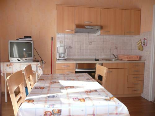 Apartment In Rab/insel Rab 16098