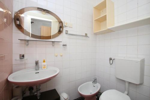 Apartments With Wifi Rabac (labin) - 16312