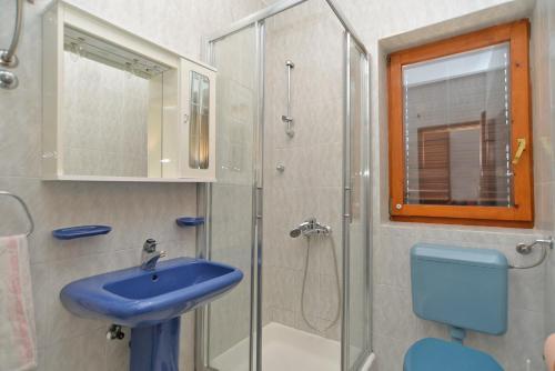 Apartments Rabac 828