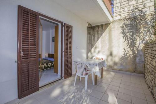 Apartments Rabac 828