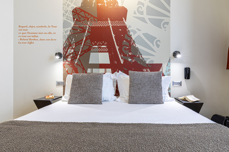 Hotel Alpha Tour Eiffel