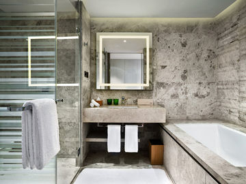 Hotel East Beijing (corner Room)