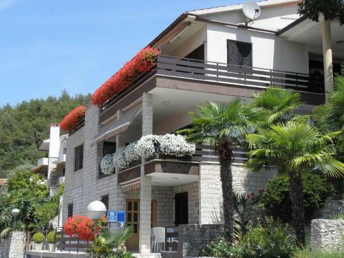 Apartments With A Parking Space Rabac (labin) - 13151