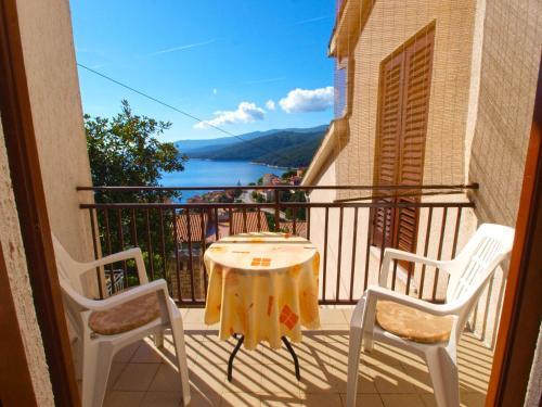 Apartments Rabac 981