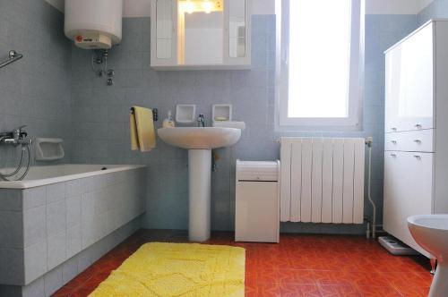 Apartments With A Parking Space Rabac (labin) - 11325